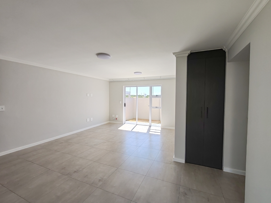 To Let 2 Bedroom Property for Rent in Sunningdale Western Cape